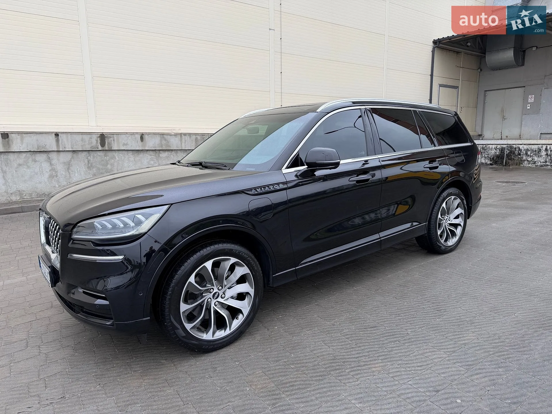 2023 Lincoln Aviator - мініатюра 4