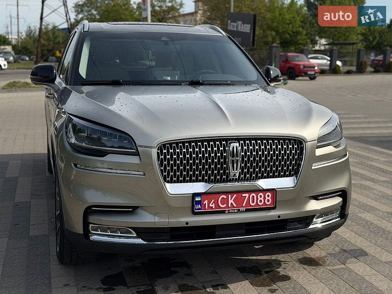 Внедорожник / Кроссовер Lincoln Aviator 2023 в Львове