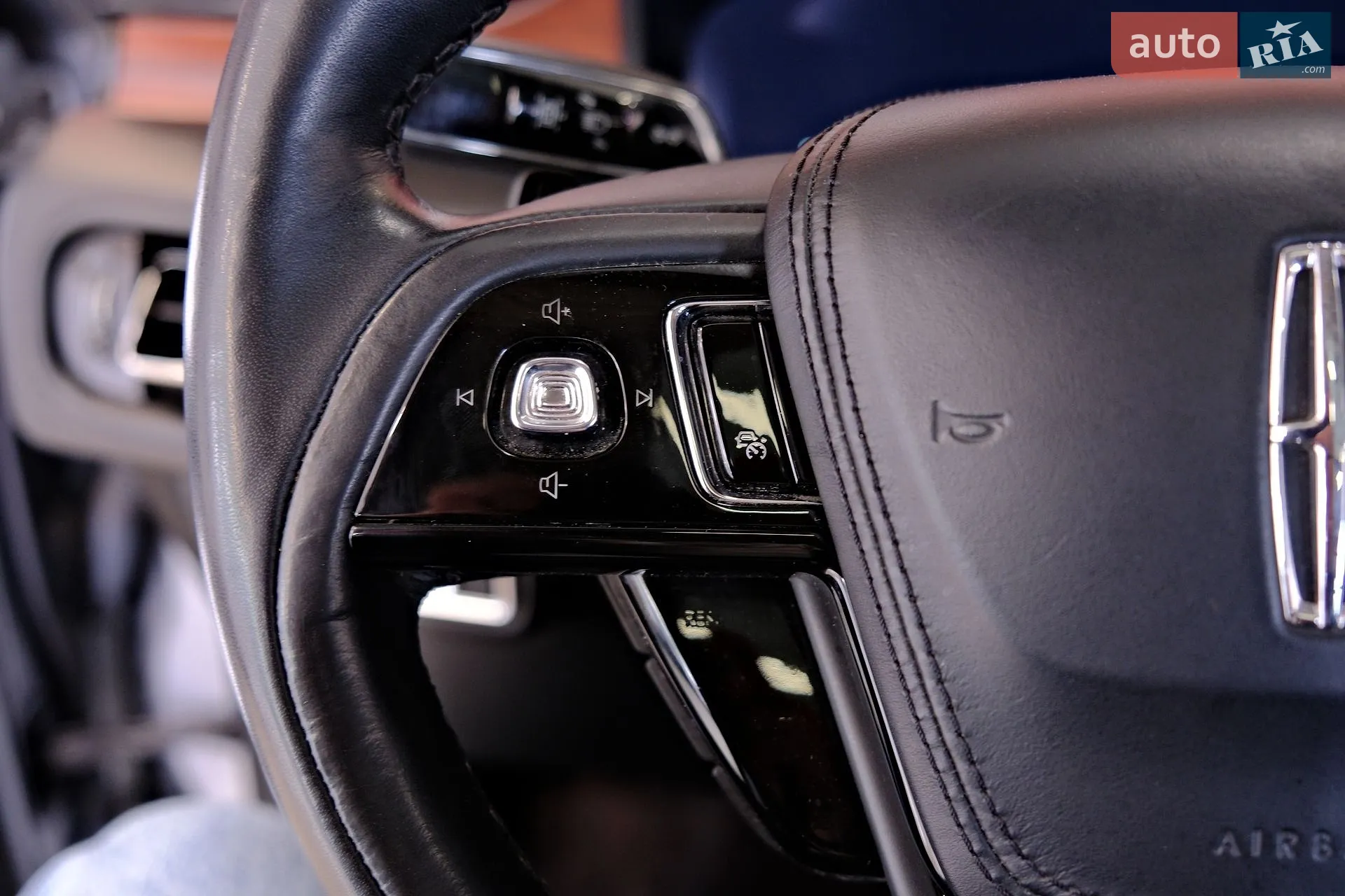2021 Lincoln Aviator - мініатюра 20