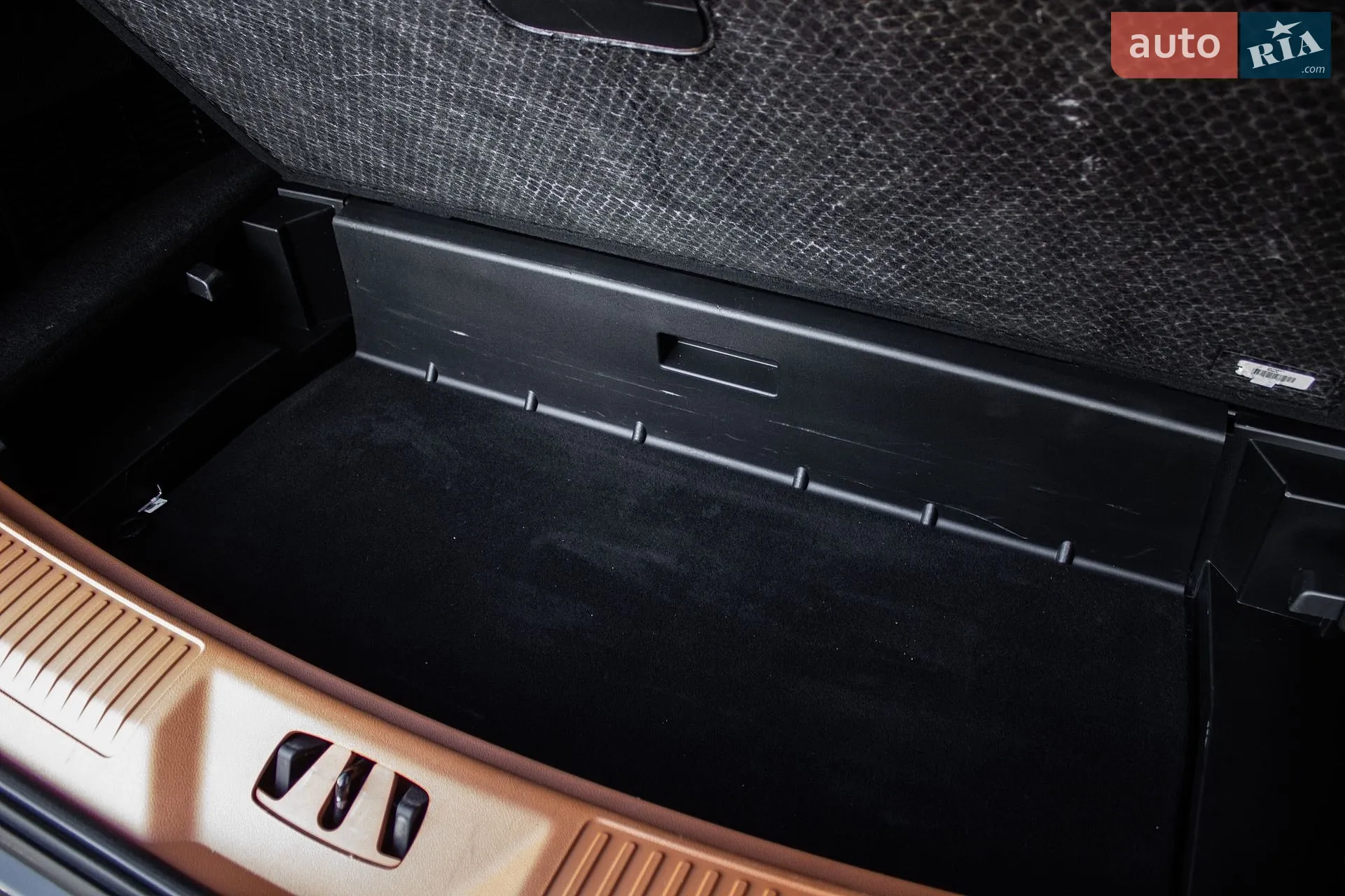 2020 Lincoln Aviator - мініатюра 45