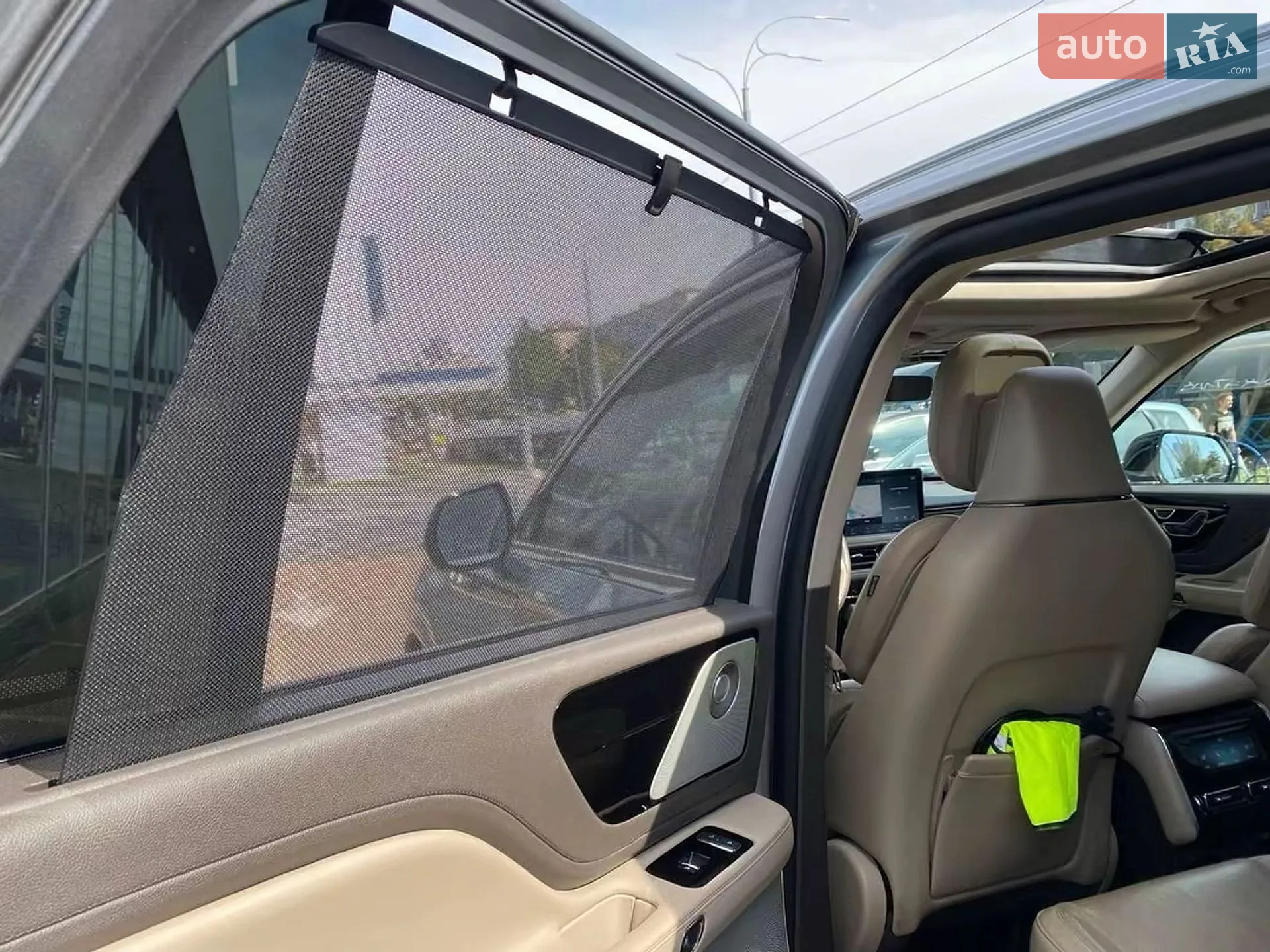 2019 Lincoln Aviator - мініатюра 30