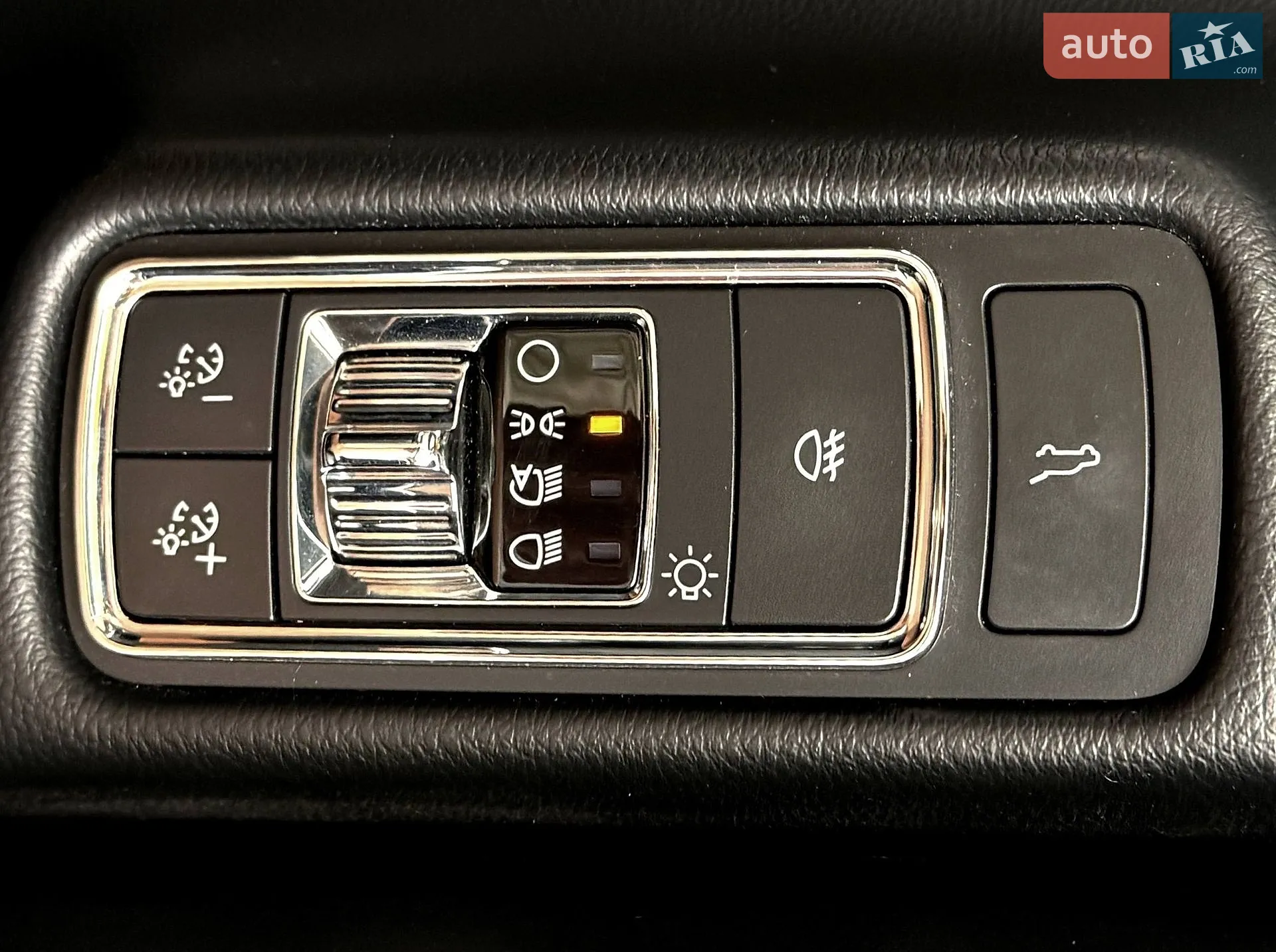 2019 Lincoln Aviator - мініатюра 32