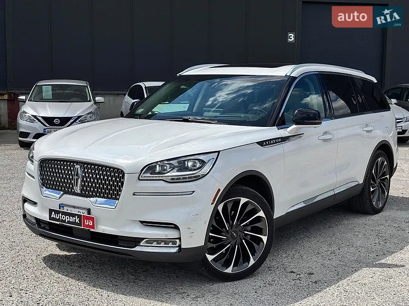 Lincoln Aviator