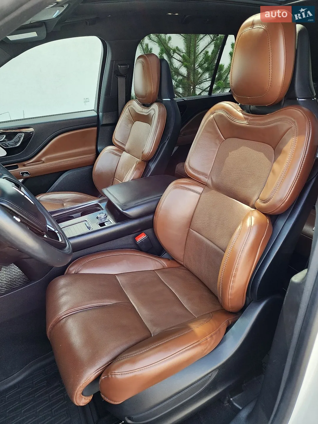 2021 Lincoln Aviator - мініатюра 15