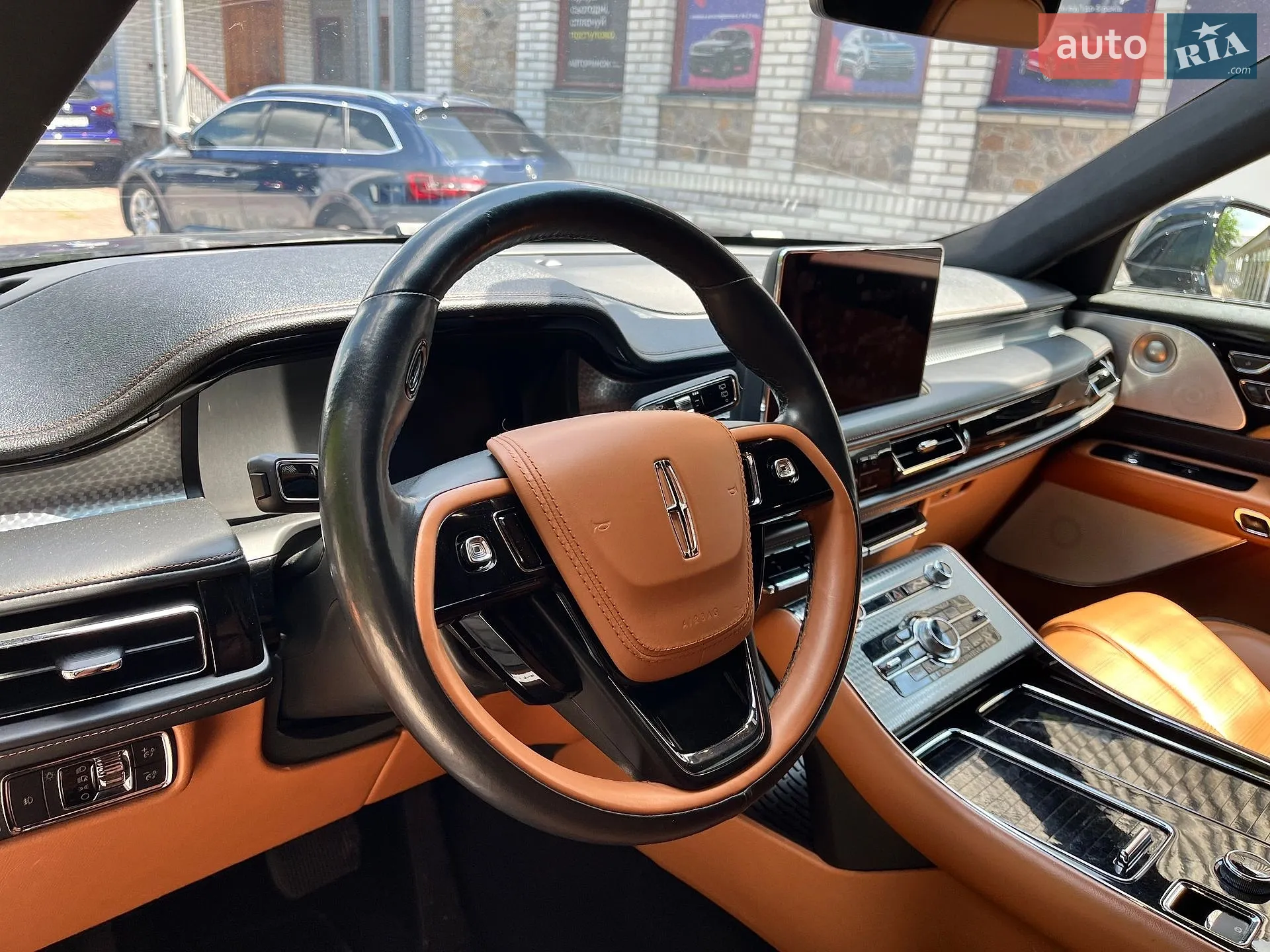 2022 Lincoln Aviator - мініатюра 14