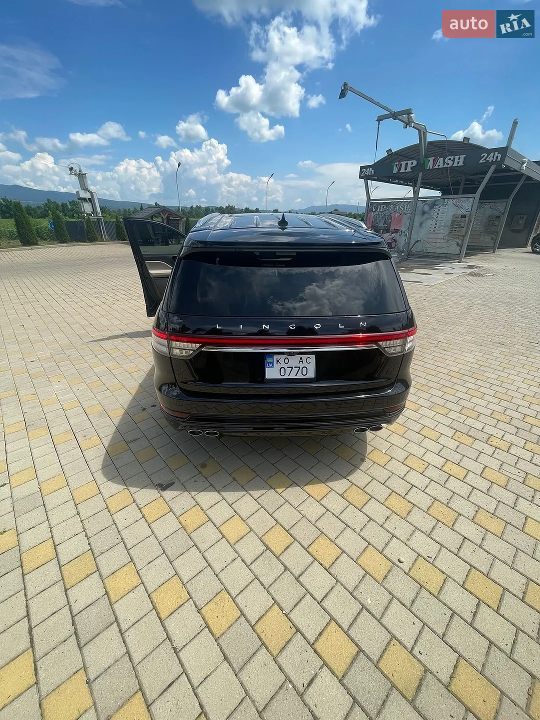 2022 Lincoln Aviator - мініатюра 8