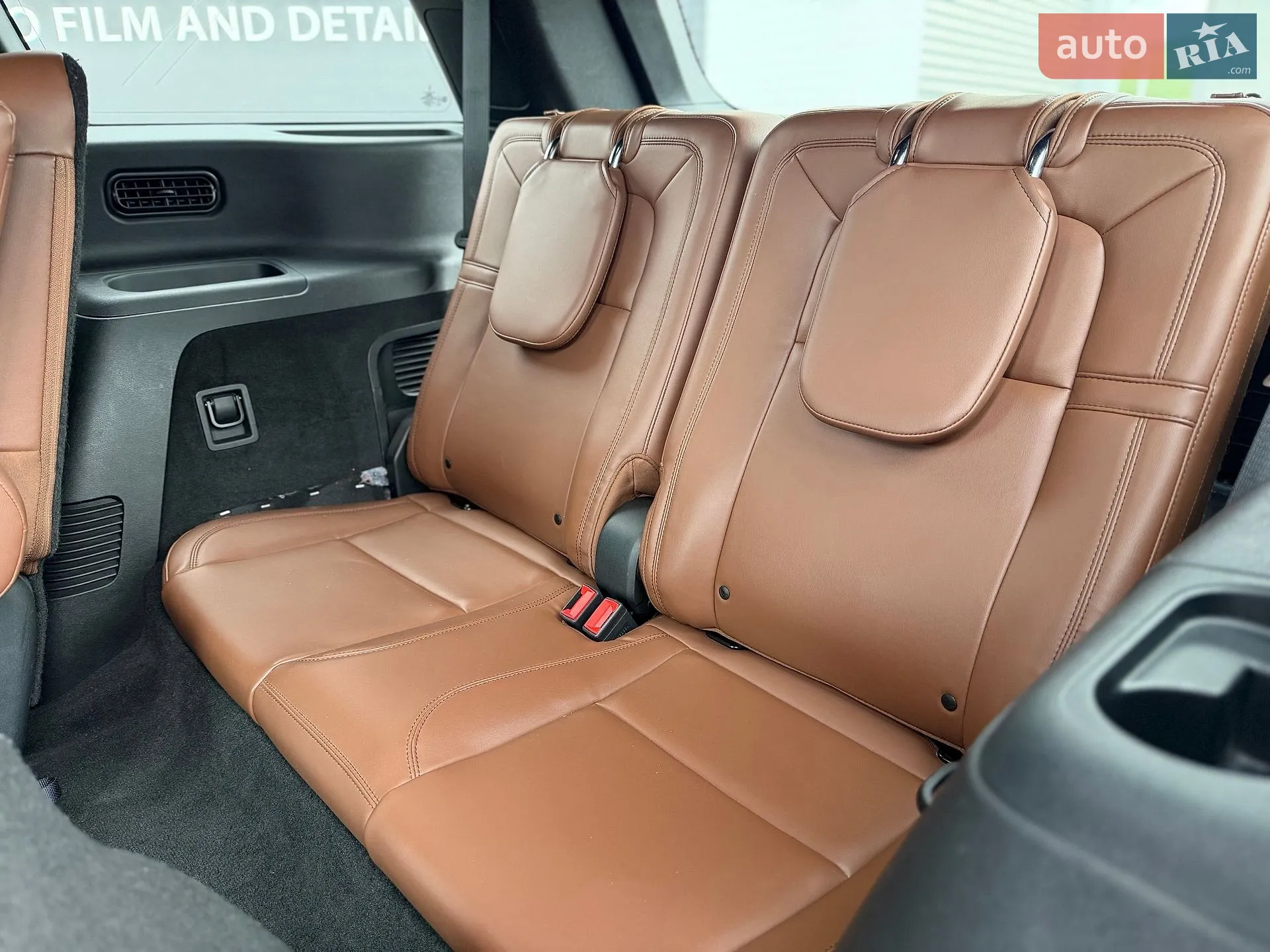 2020 Lincoln Aviator - мініатюра 8