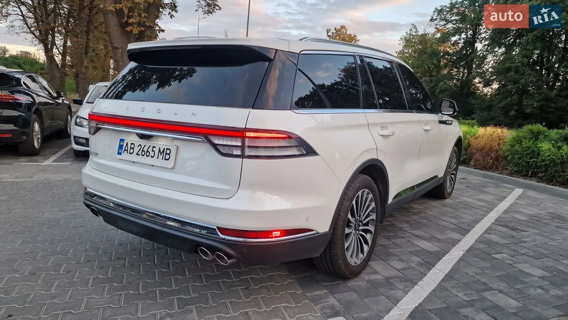 2021 Lincoln Aviator - мініатюра 12