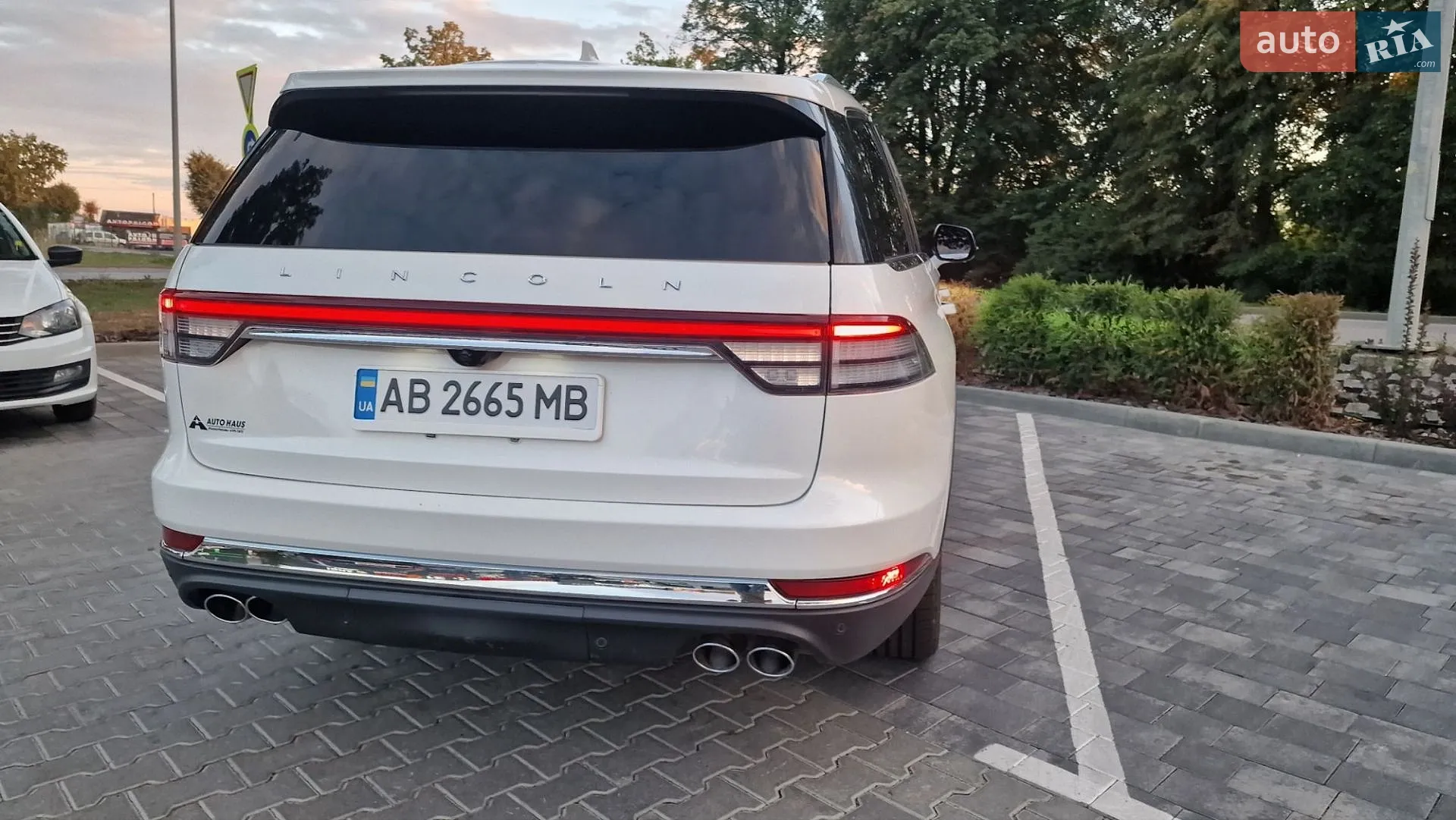 2021 Lincoln Aviator - мініатюра 13