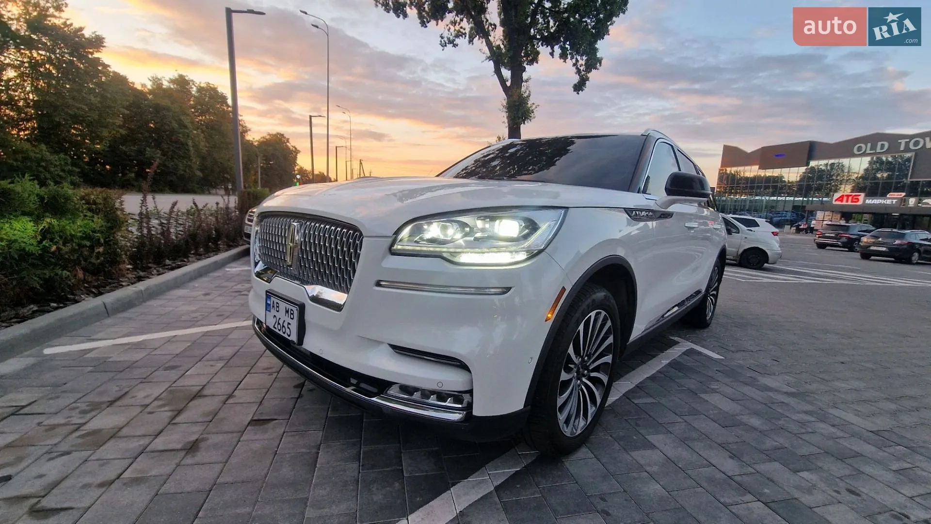 2021 Lincoln Aviator - мініатюра 21