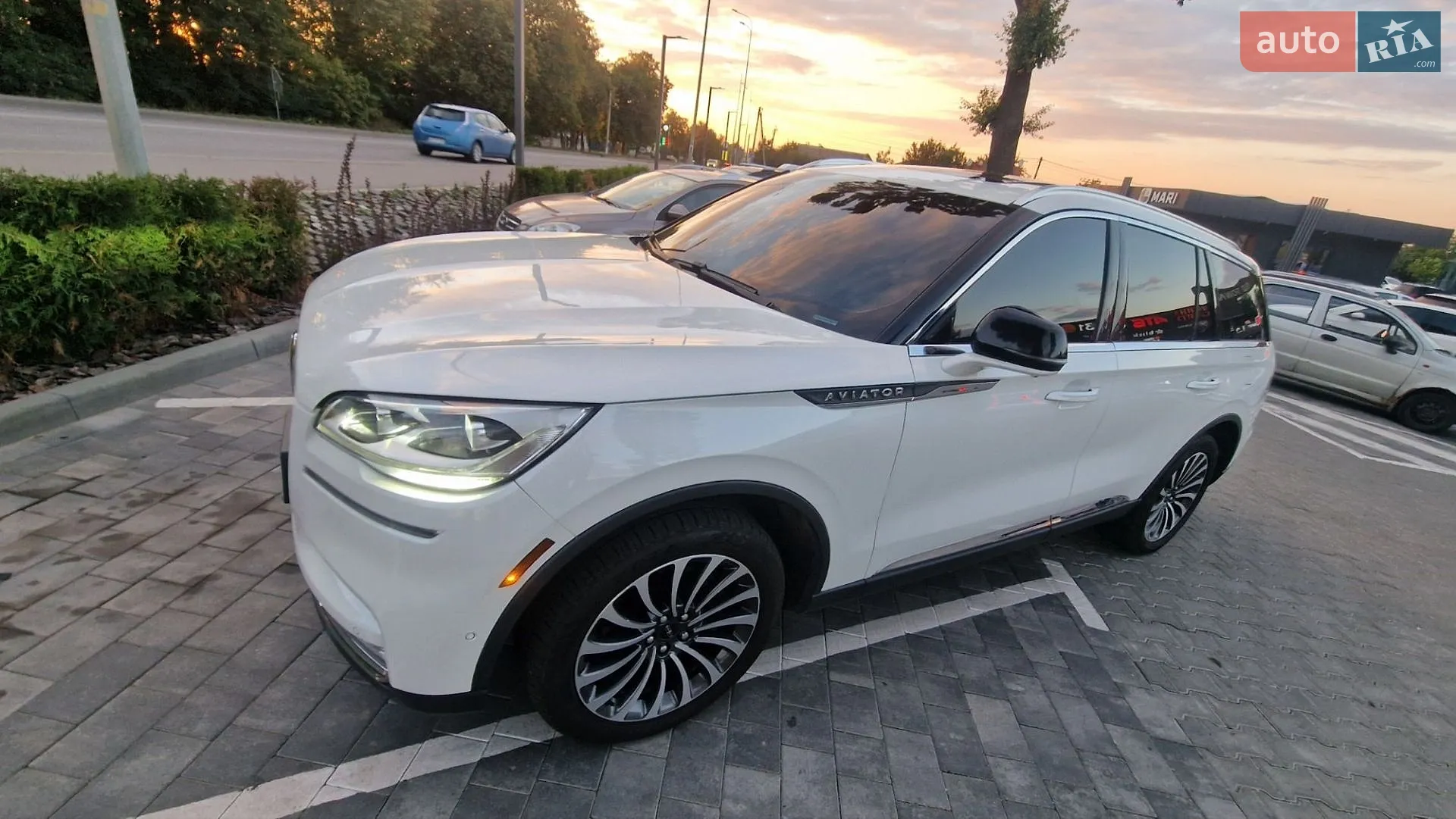 2021 Lincoln Aviator - мініатюра 20