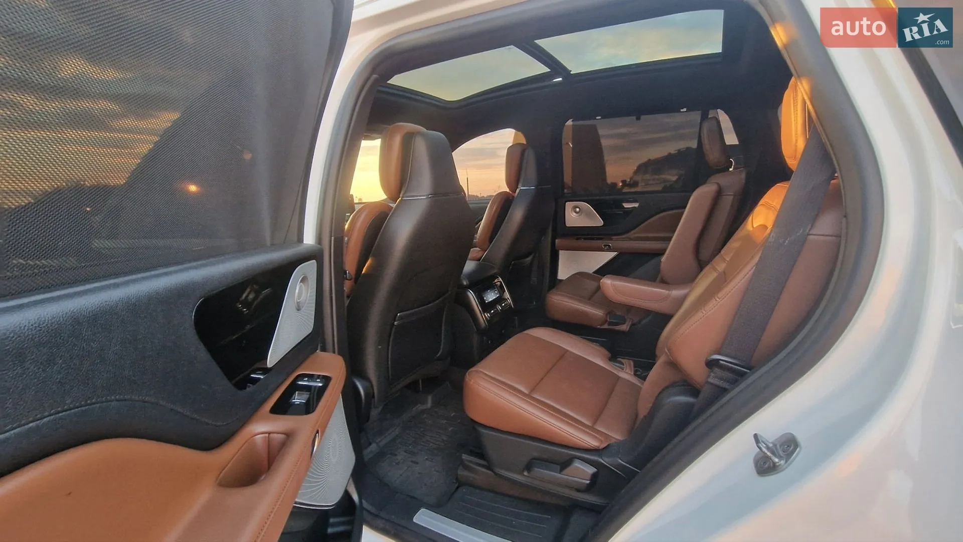 2021 Lincoln Aviator - мініатюра 30
