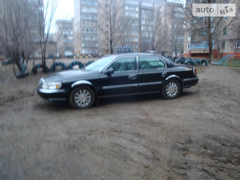 Lincoln Continental 2000 року