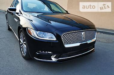 Седан Lincoln Continental 2017 в Киеве