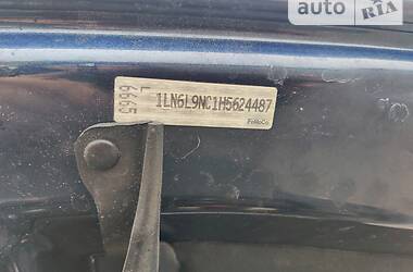 Седан Lincoln Continental 2017 в Кривому Розі
