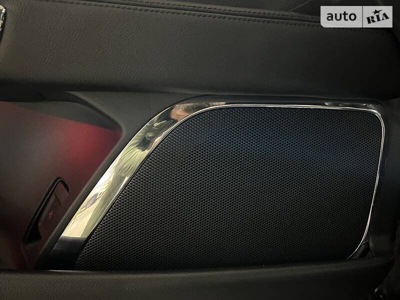 Седан Lincoln Continental 2018 в Києві