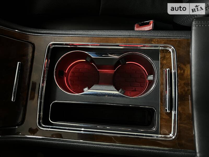 Седан Lincoln Continental 2018 в Києві