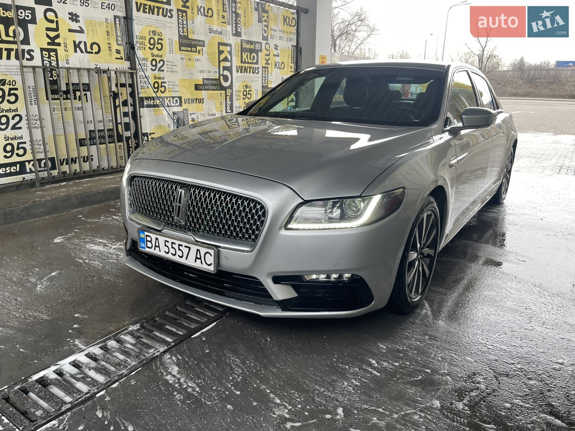 2017 Lincoln Continental - мініатюра 5