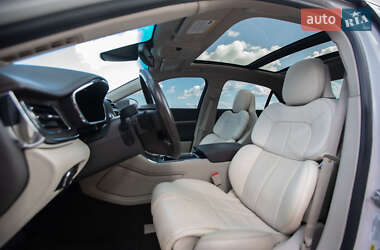 Седан Lincoln Continental 2019 в 