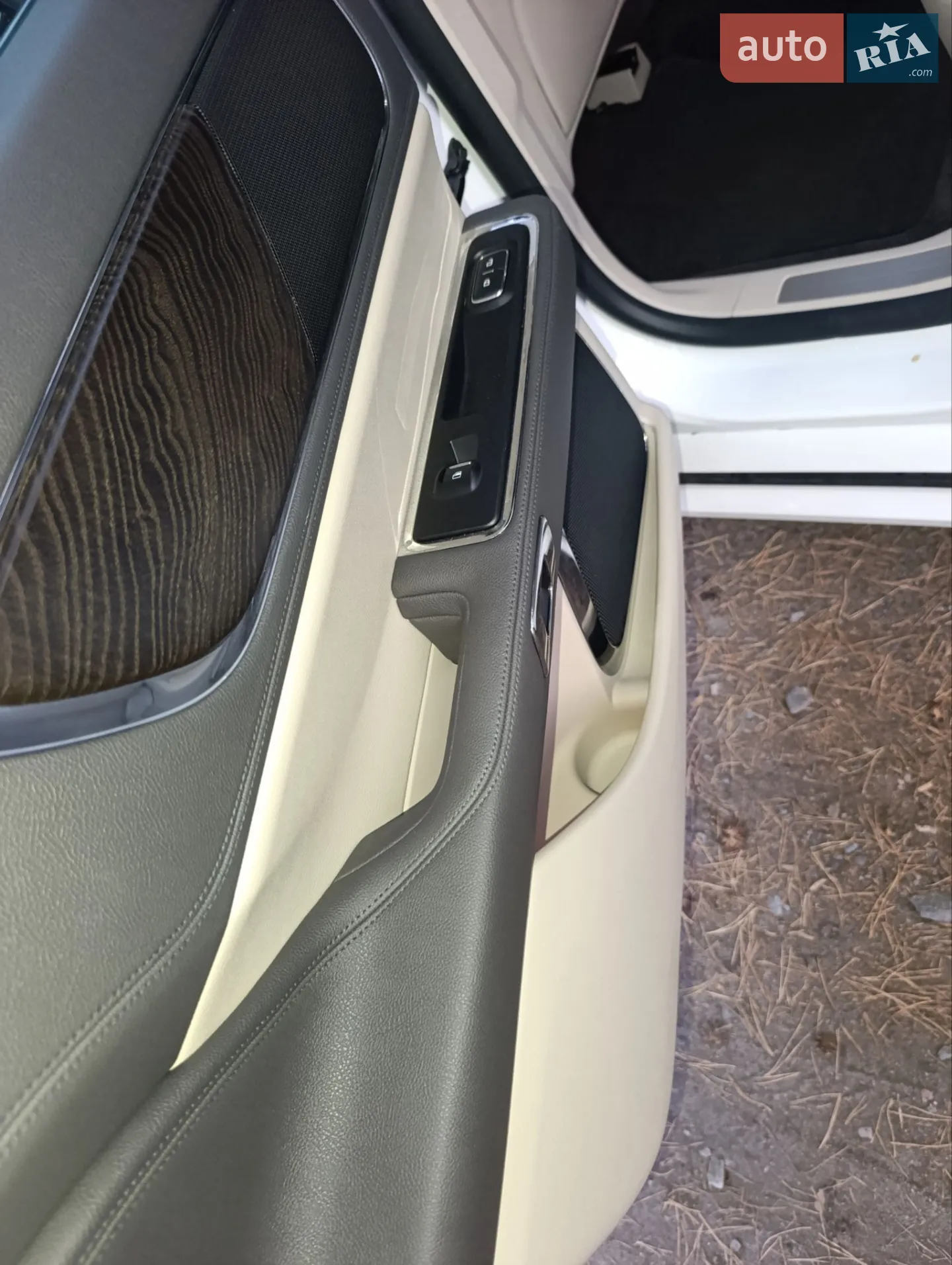 2019 Lincoln Continental - мініатюра 28