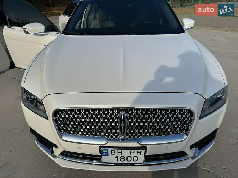 Седан Lincoln Continental 2019 в Одессе