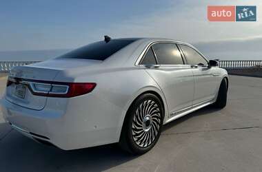 Седан Lincoln Continental 2019 в 