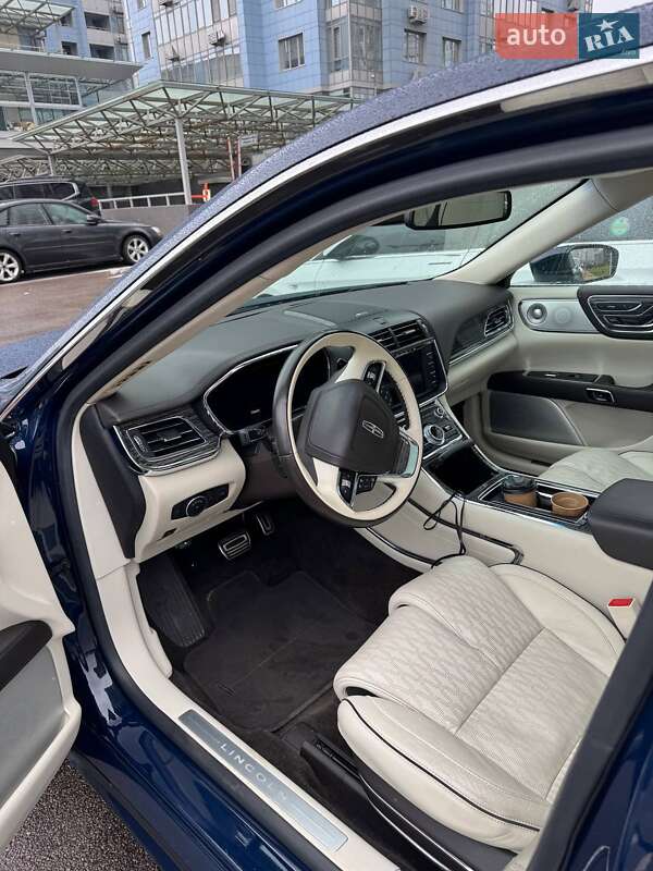 Седан Lincoln Continental 2016 в Києві