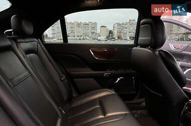 Седан Lincoln Continental 2020 в 