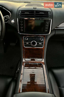 Седан Lincoln Continental 2020 в 