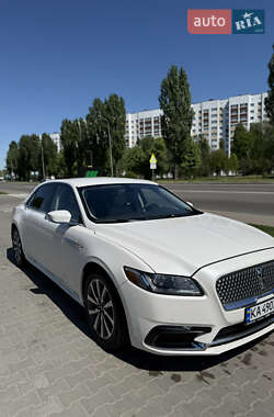 Седан Lincoln Continental 2018 в 