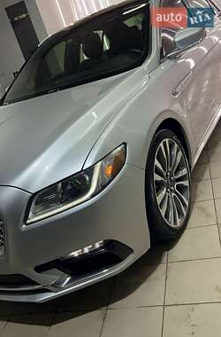 Седан Lincoln Continental 2017 в 