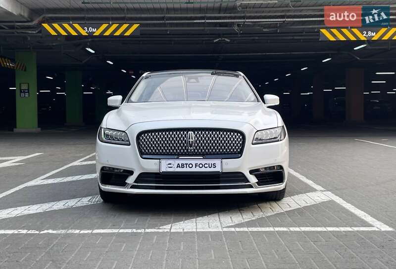 Седан Lincoln Continental 2018 в Києві