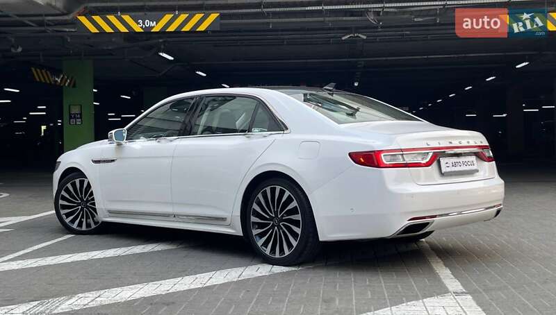 Седан Lincoln Continental 2018 в Києві