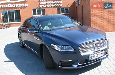 Седан Lincoln Continental 2016 в 