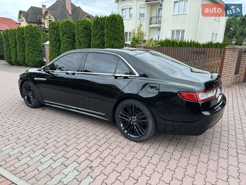 Седан Lincoln Continental 2016 в Чернівцях