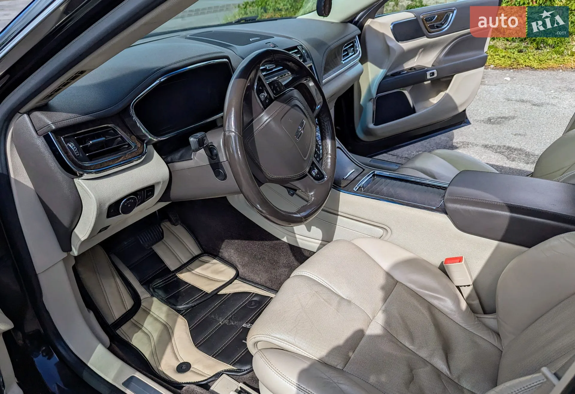 2016 Lincoln Continental - мініатюра 19