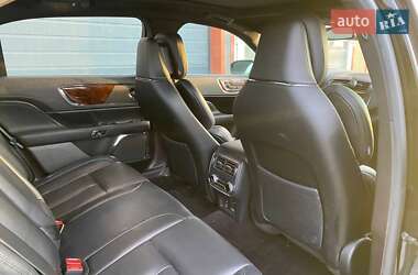 Седан Lincoln Continental 2017 в 