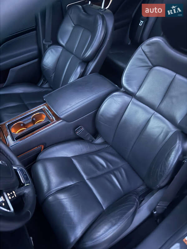 Седан Lincoln Continental 2020 в Ковеле