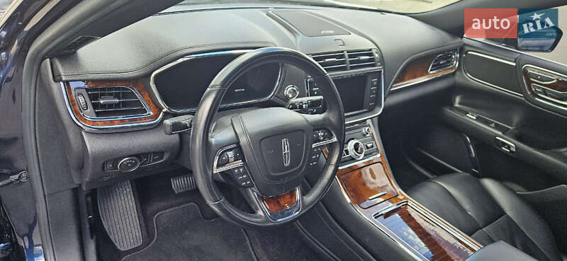 Седан Lincoln Continental 2017 в Луцке фото 15 Седан Lincoln Continental 2017 в Луцке