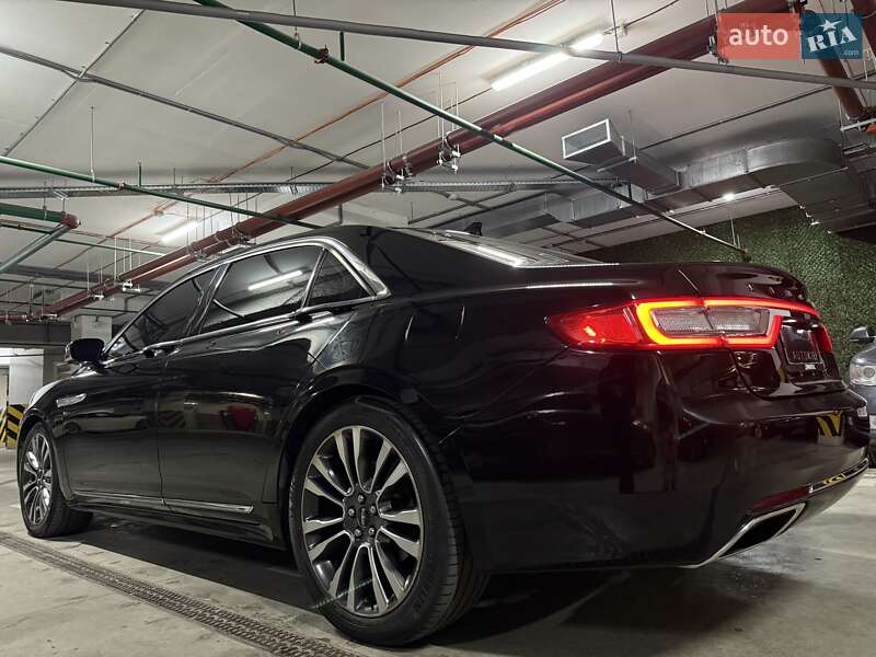 Седан Lincoln Continental 2018 в Києві