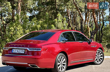 Седан Lincoln Continental 2017 в 