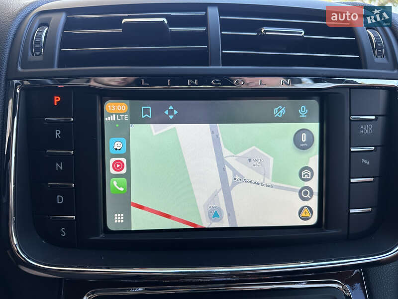 Седан Lincoln Continental 2017 в Києві фото 50 Седан Lincoln Continental 2017 в Києві