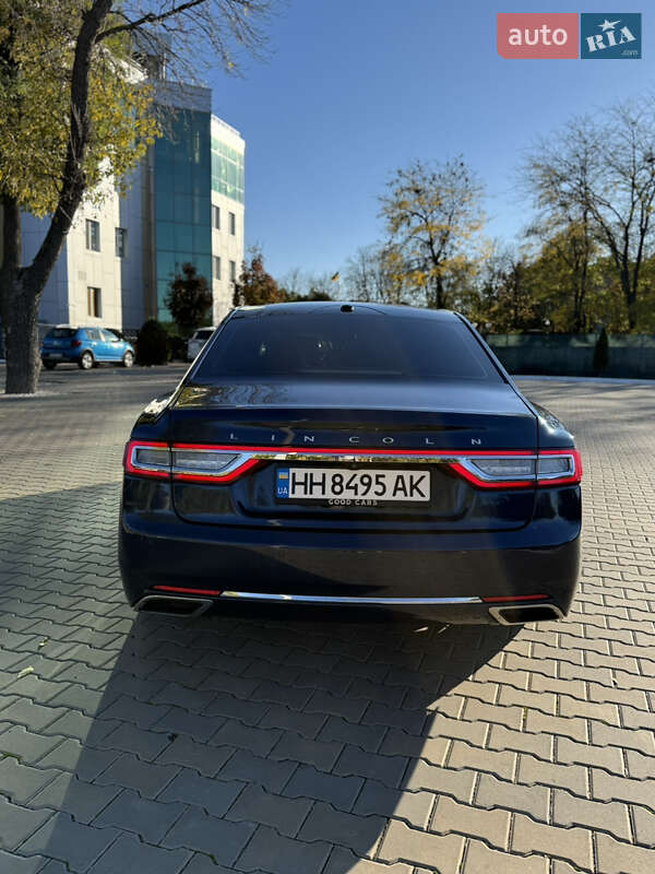 Седан Lincoln Continental 2017 в Измаиле фото 5 Седан Lincoln Continental 2017 в Измаиле