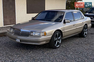 Седан Lincoln Continental 1990 в Новій Водолагі