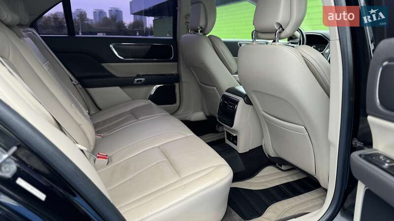 Седан Lincoln Continental 2016 в Киеве