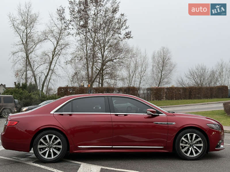 Седан Lincoln Continental 2017 в Киеве