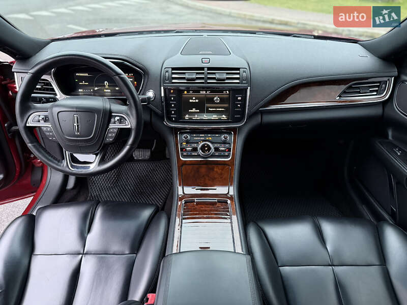 Седан Lincoln Continental 2017 в Киеве