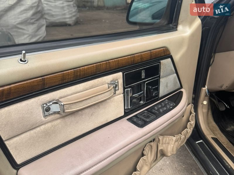 Седан Lincoln Continental 1989 в Белой Церкви фото 8 Седан Lincoln Continental 1989 в Белой Церкви