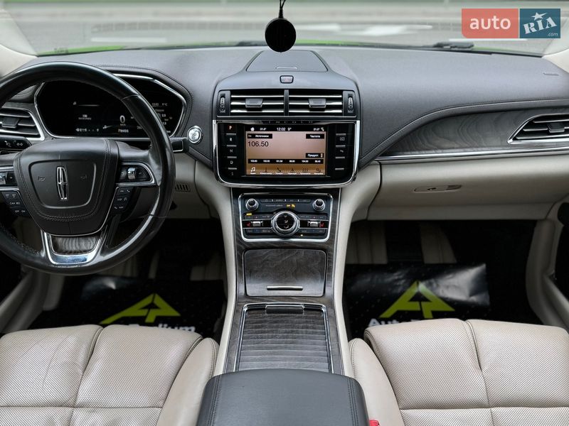 Седан Lincoln Continental 2016 в Києві