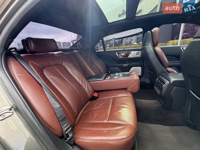 Седан Lincoln Continental 2016 в Києві фото 11 Седан Lincoln Continental 2016 в Києві
